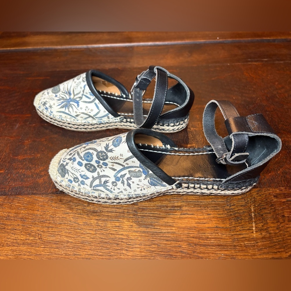 ISABEL MARANT- CARLYCE PRINTED CANVAS AND LEATHER ESPADRILLES IN ECRU. Size 36 - Picture 4 of 7